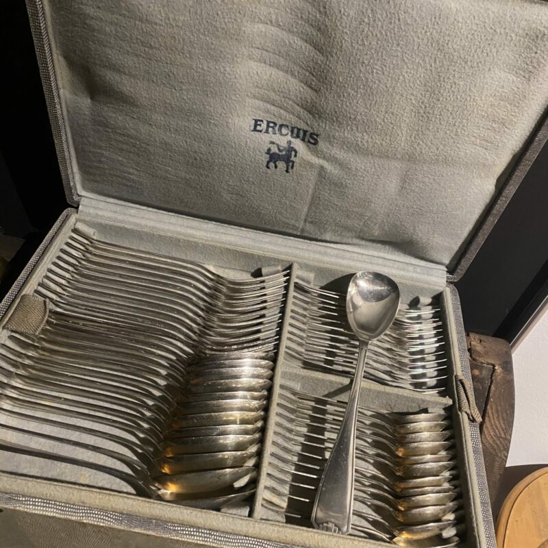 Ménagère M.A Ekcuis