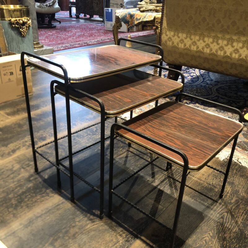 Table gigogne vintage