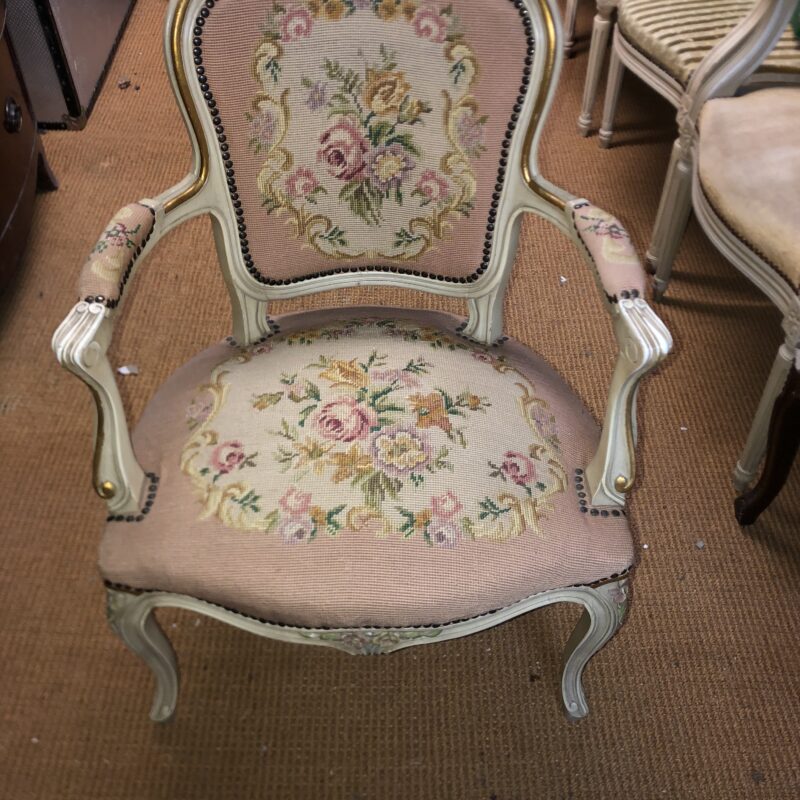Fauteuil style LOUIS XV