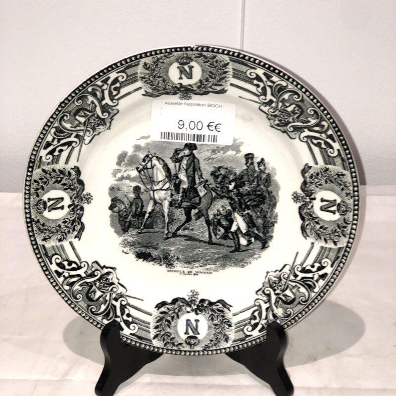 Assiette Napoléon BOCH