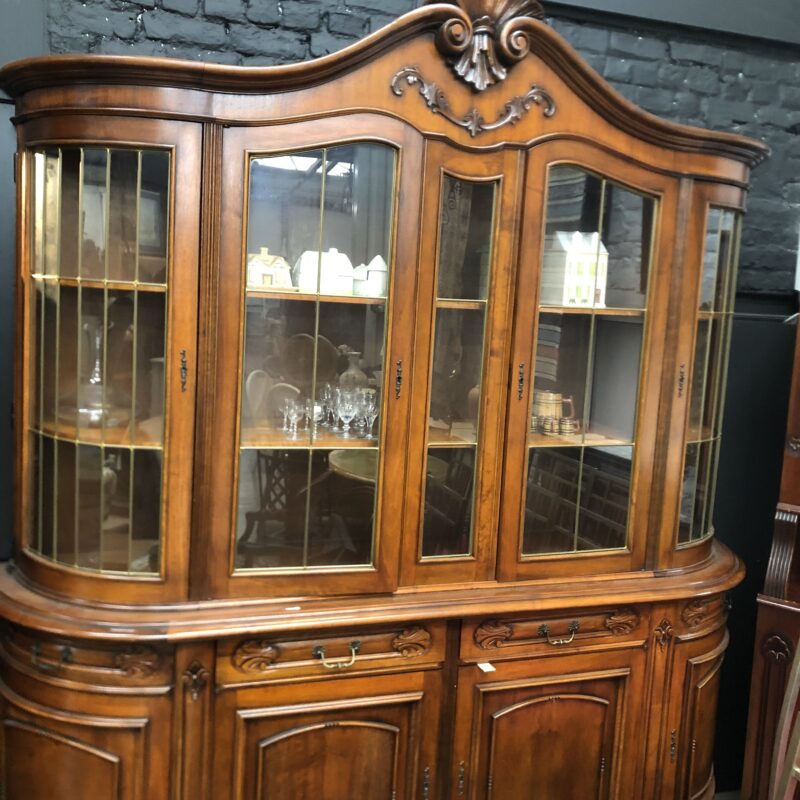 vitrine style Louis XV Placage d'acajou