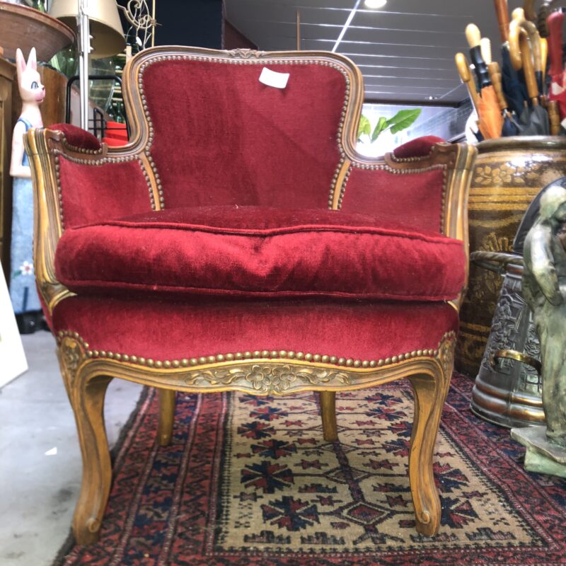 Fauteuil bergère style Louis