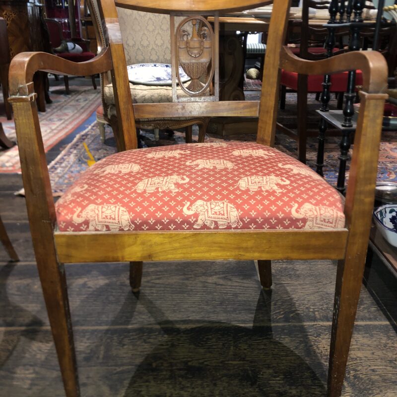 Fauteuil . Style empire