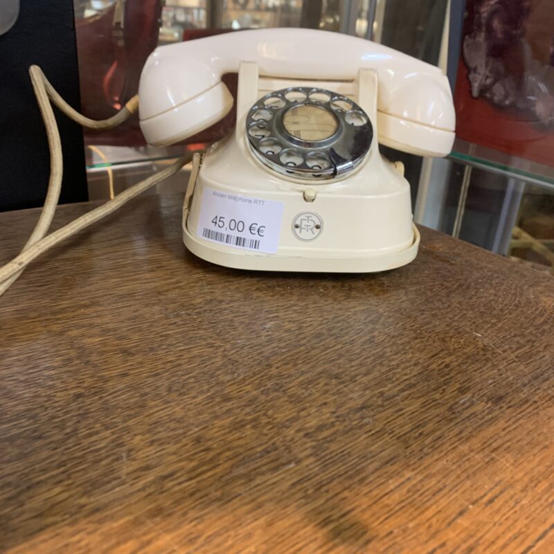 Ancien téléphone RTT