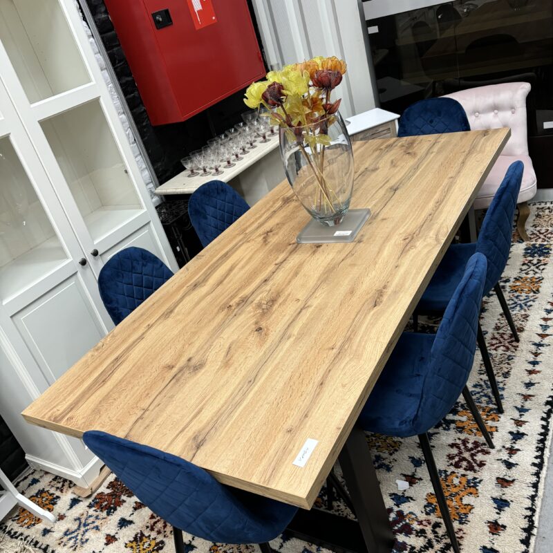 Table avec 6 chaises