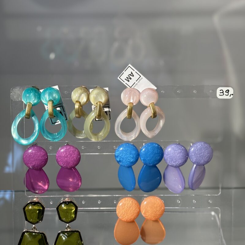 Boucle d’oreille. Angelo Moretti