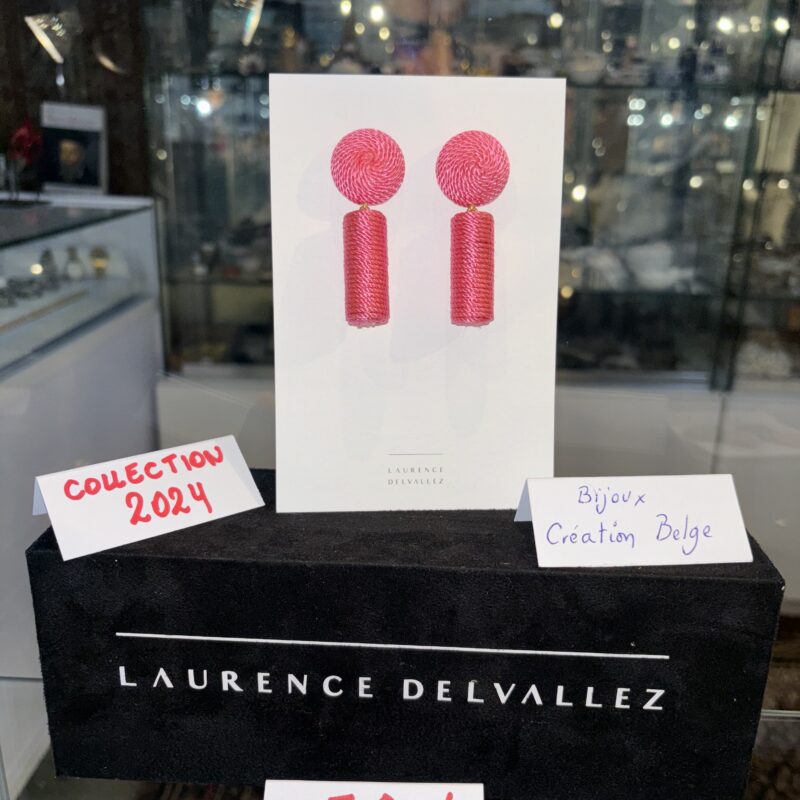 Bijoux. Boucle d’oreille. Laurence Delvallez