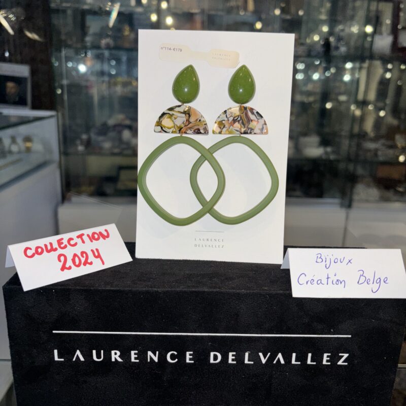 Bijoux. Boucle d’oreille. Laurence Delvallez