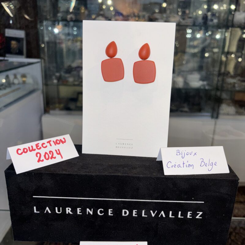Bijoux. Boucle d’oreille. Laurence Delvallez
