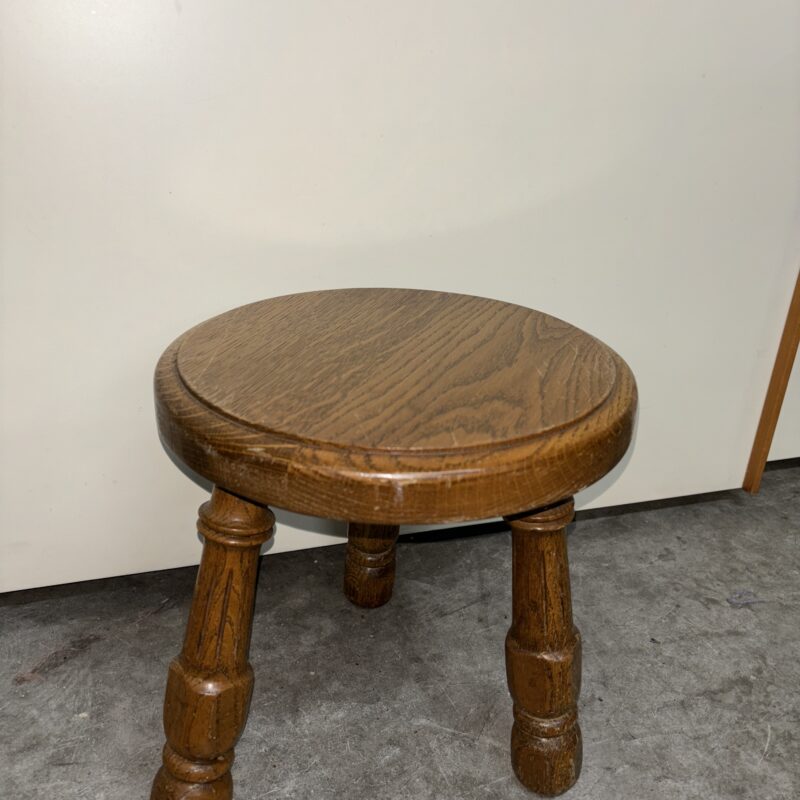 Tabouret en bois